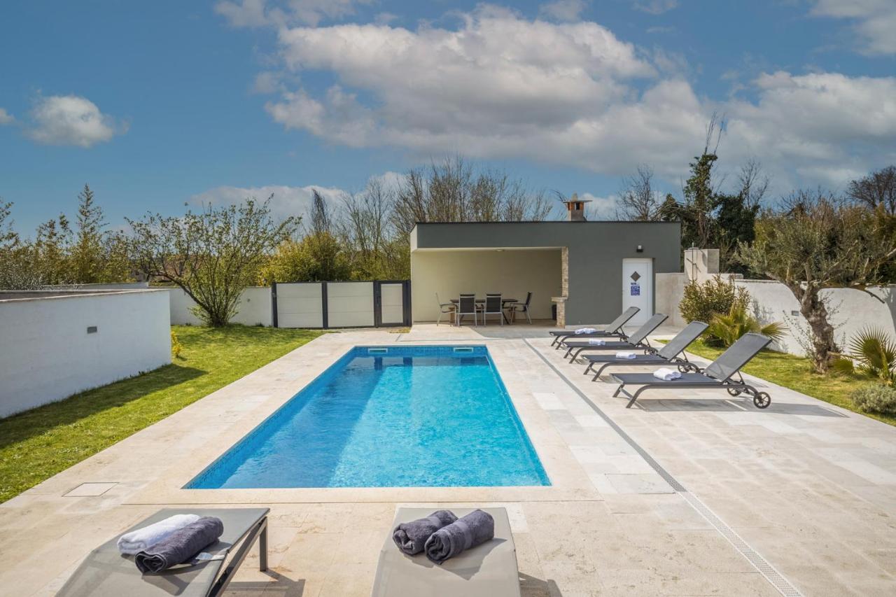 Villa Dunja Медулин Екстериор снимка