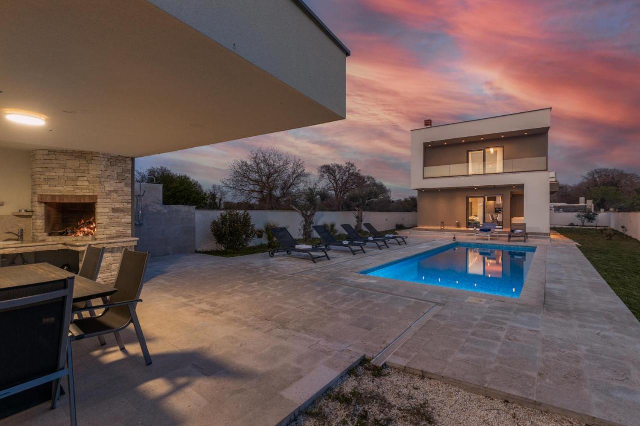 Villa Dunja Медулин Екстериор снимка